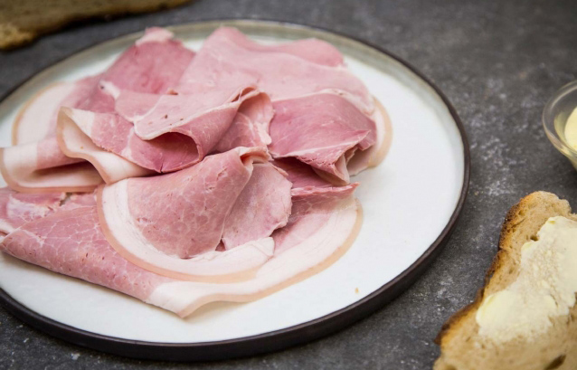 Jambon blanc cuit au torchon … tout fait maison